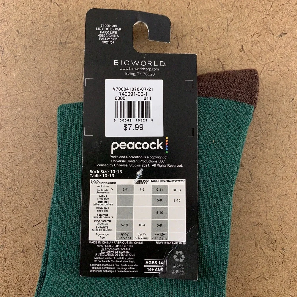 Parks and Recreation Adult Size 8-12 Greetings From Pawnee Green Crew Socks NWT